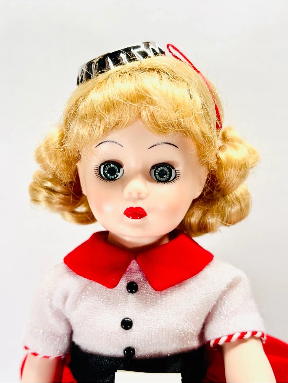 Coca Cola 13” Madame Alexander 1923-1998 75th Anniversary Carhop Doll With Stand